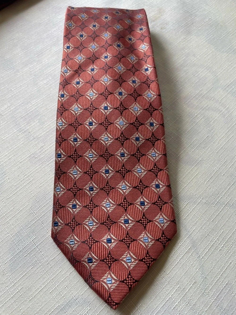 Jos. A.Bank 100% Silk Tie Orange Navy Gold